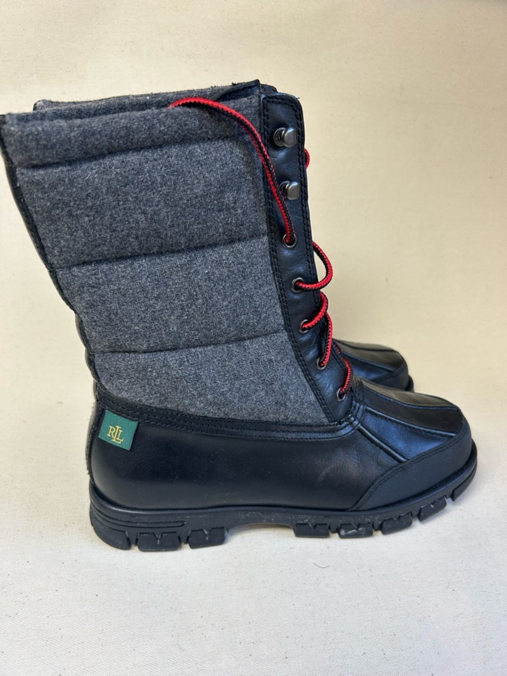 Lauren Ralph Lauren Quinlyn Leather Lace-Up Quilted Winter Boots - Picture 3 of 8